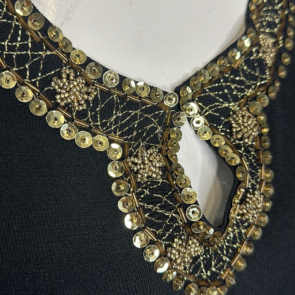 NWT CHICO’S SIZE 2 CLEOPATRA KNIT BLACK TANK TOP WITH GOLD SEQUIN NECK f10 - Picture 3 of 9